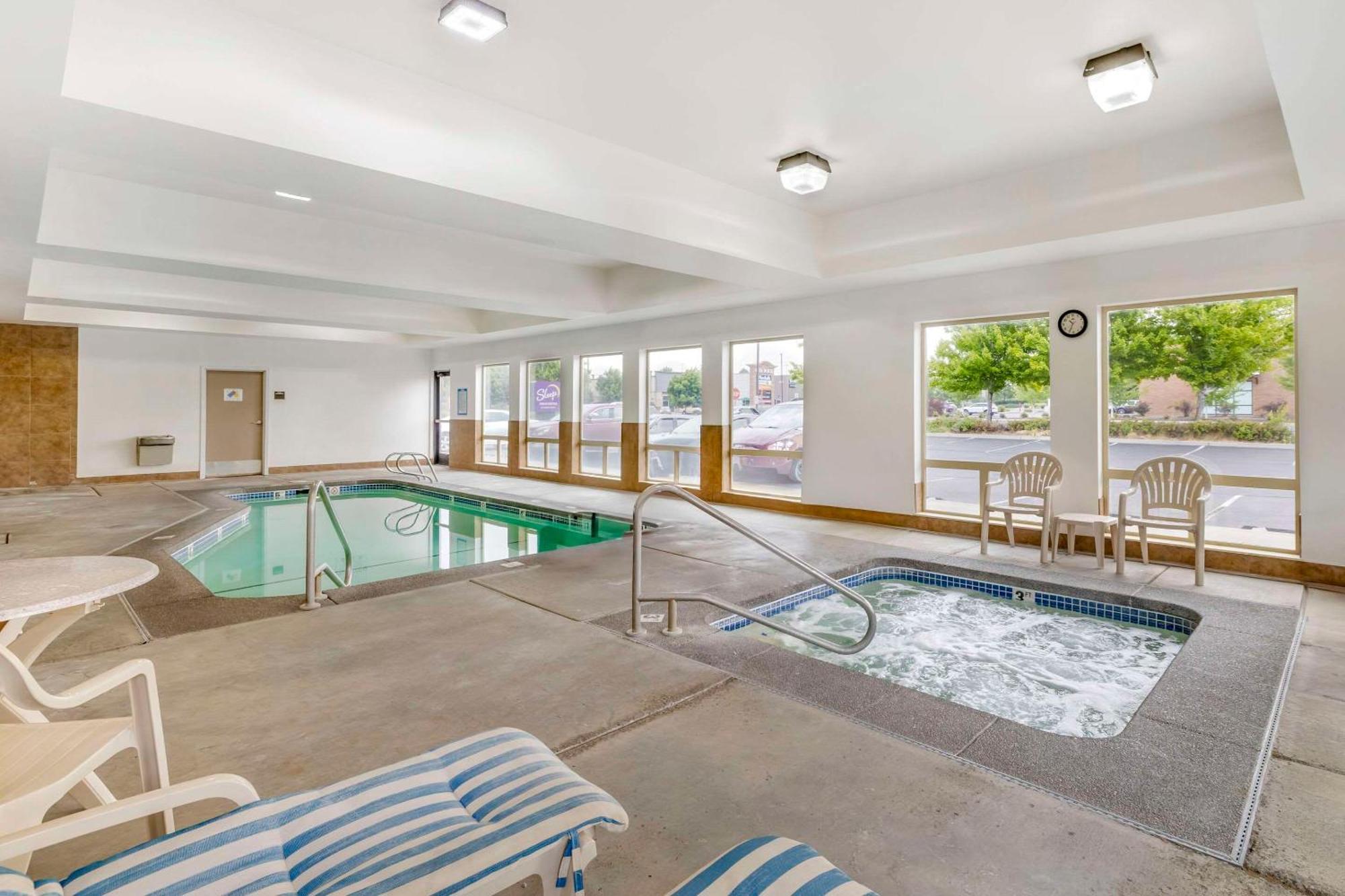 Sleep Inn & Suites Redmond Extérieur photo